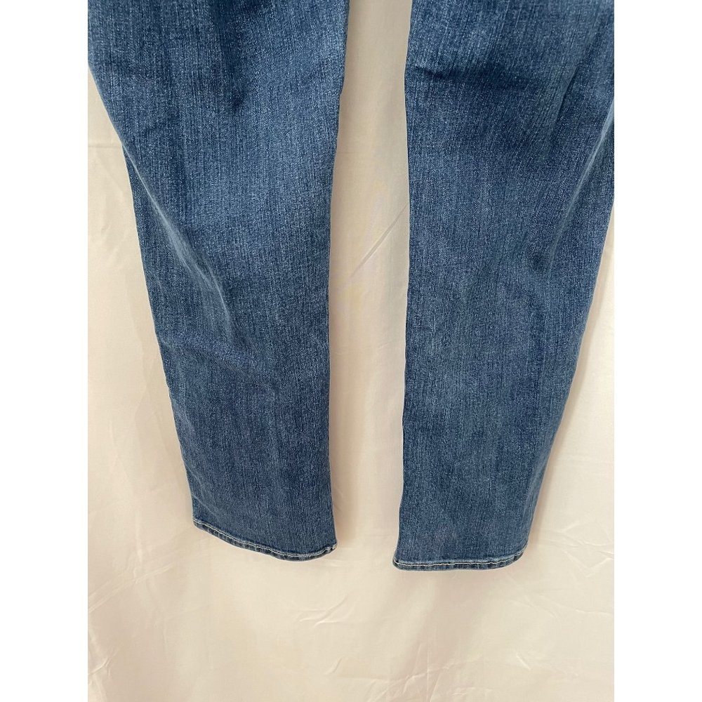 Old Navy Women's Dark Wash Straight Jeans - Picture 10 of 13
